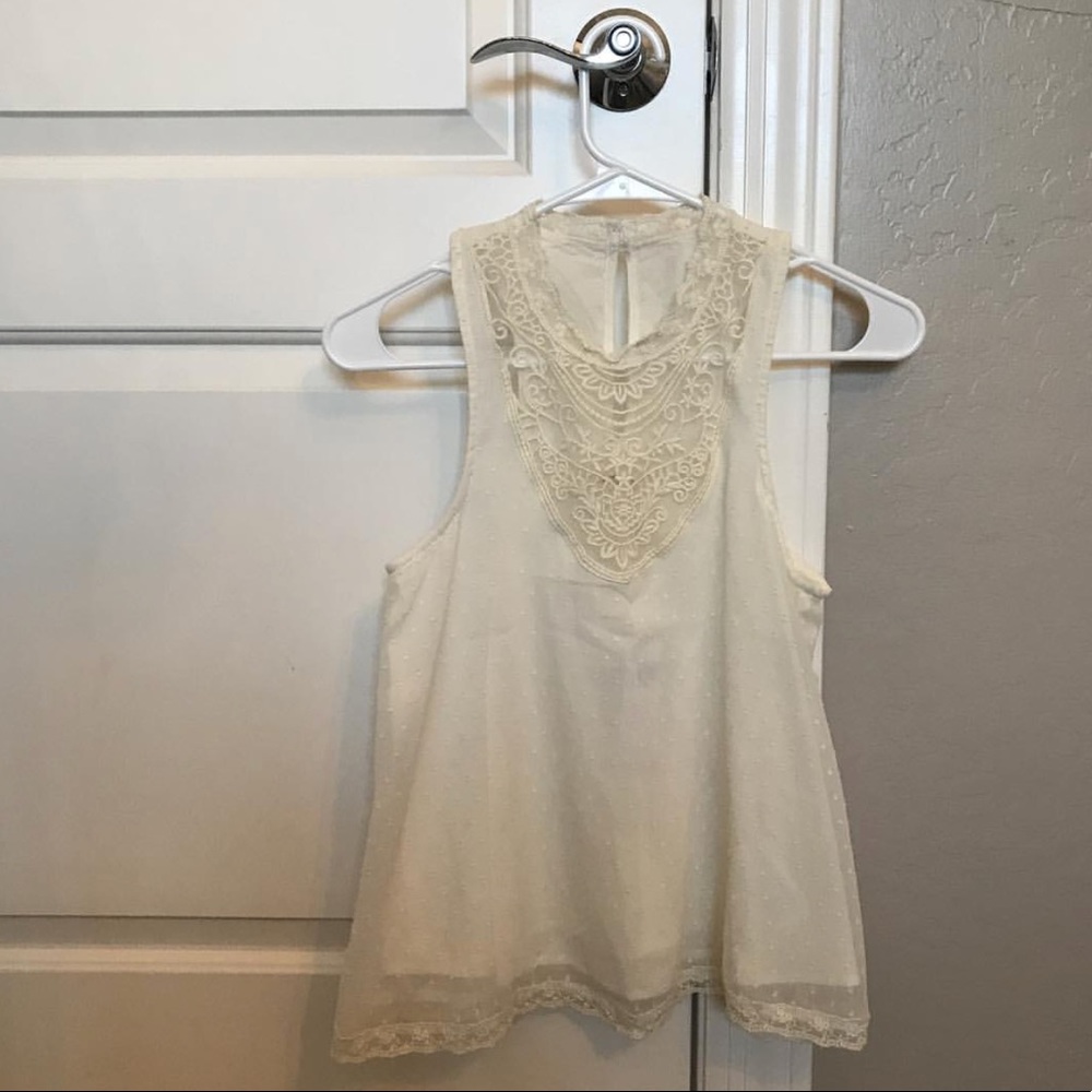 Sleeveless blouse